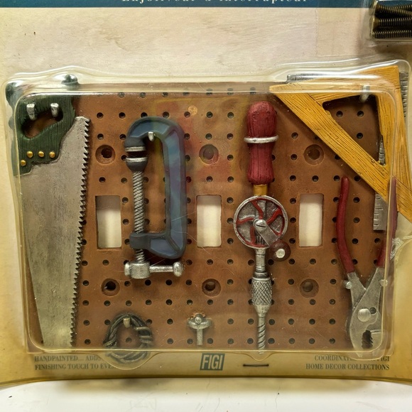 Vintage FIGI Workshop Triple Light Switch Garage Multi Tool 3D Wall Plate NEW - Picture 7 of 10